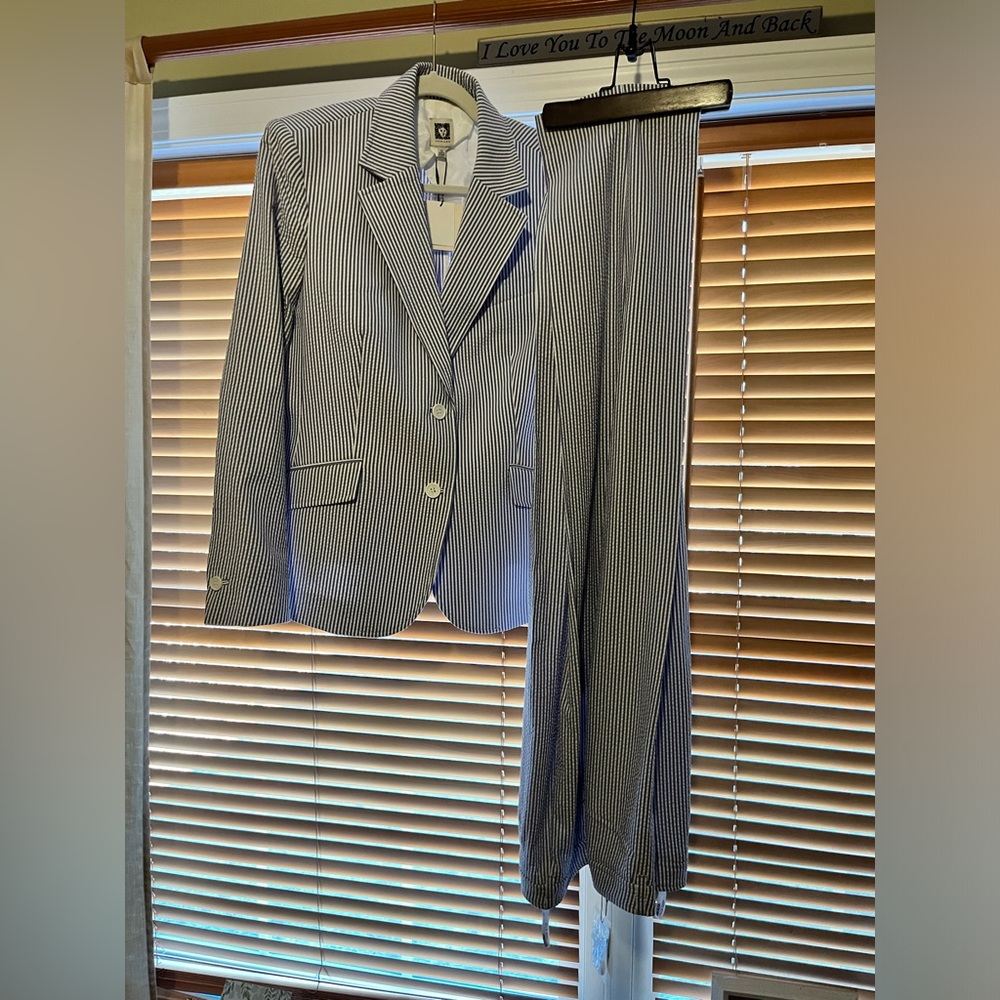 Anne Klein Seersucker Pants Suit NWT